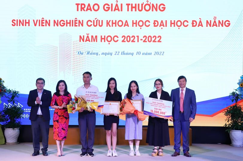 Award of Student's Scientific Research in the academic year 2021 - 2022